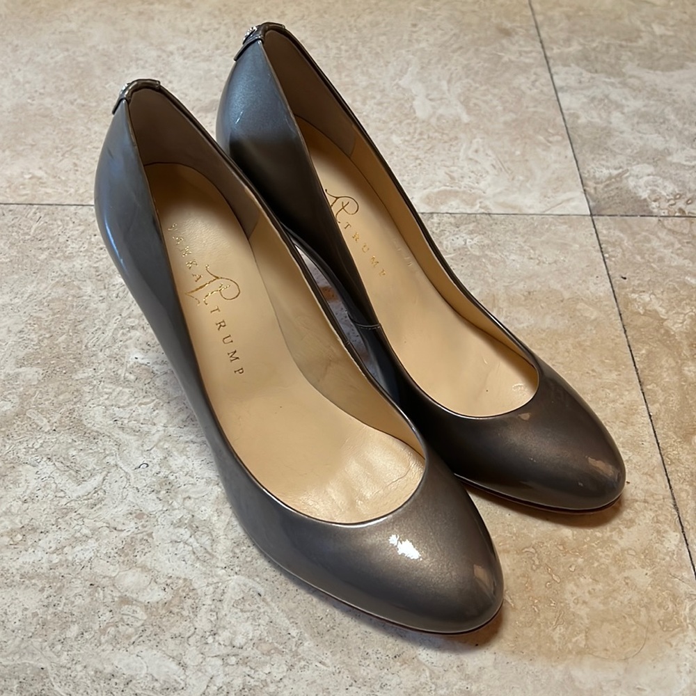 Ivanka Trump beige pumps